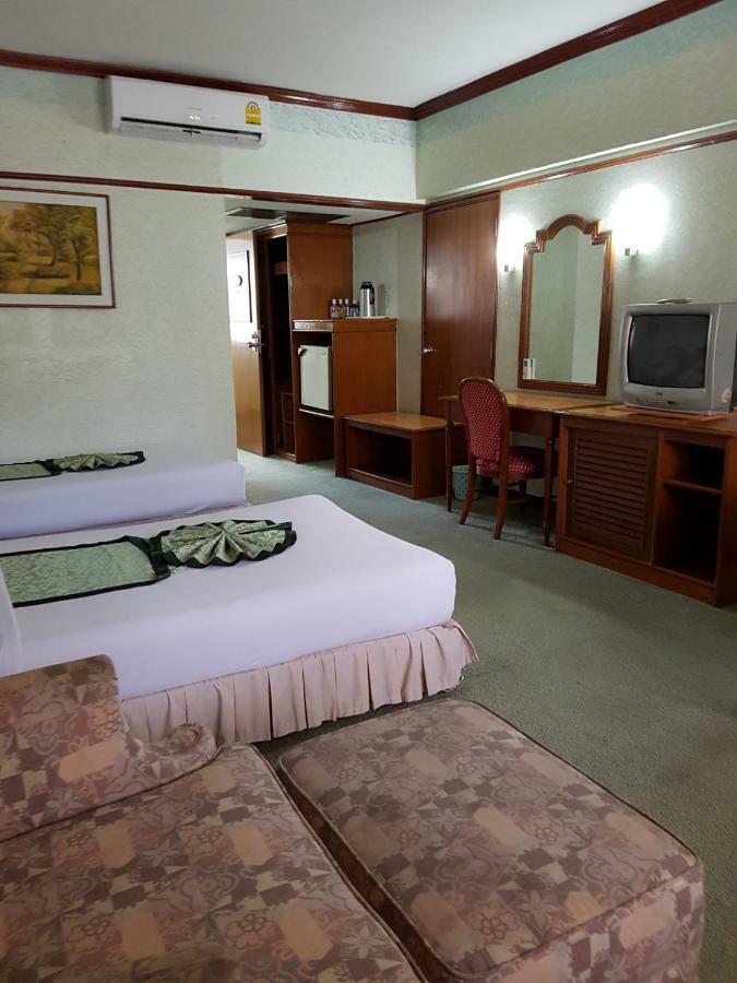 בנגקוק The Park Hotel Sukhumvit 7 מראה חיצוני תמונה