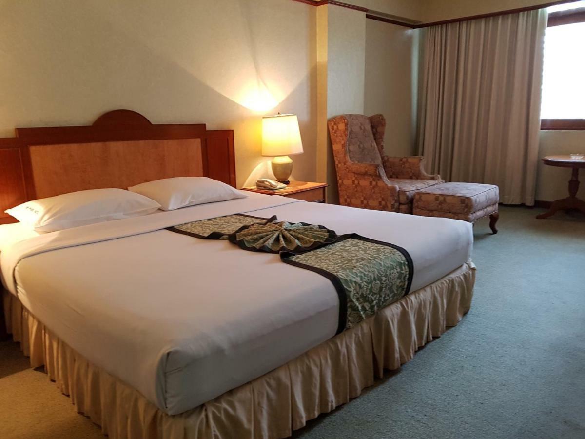 בנגקוק The Park Hotel Sukhumvit 7 מראה חיצוני תמונה