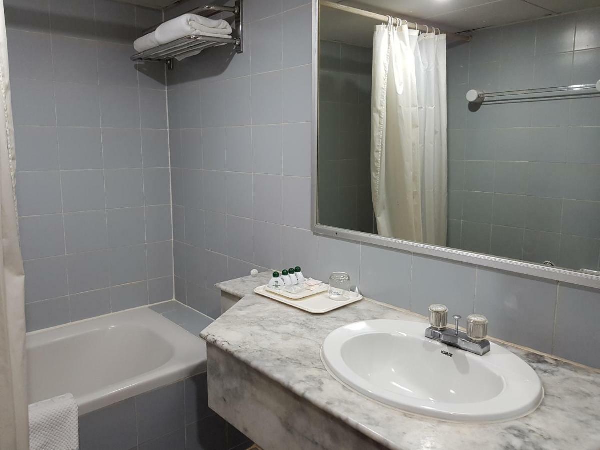 בנגקוק The Park Hotel Sukhumvit 7 מראה חיצוני תמונה