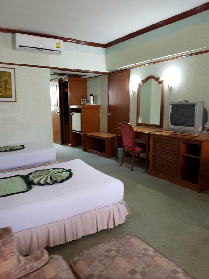 בנגקוק The Park Hotel Sukhumvit 7 מראה חיצוני תמונה