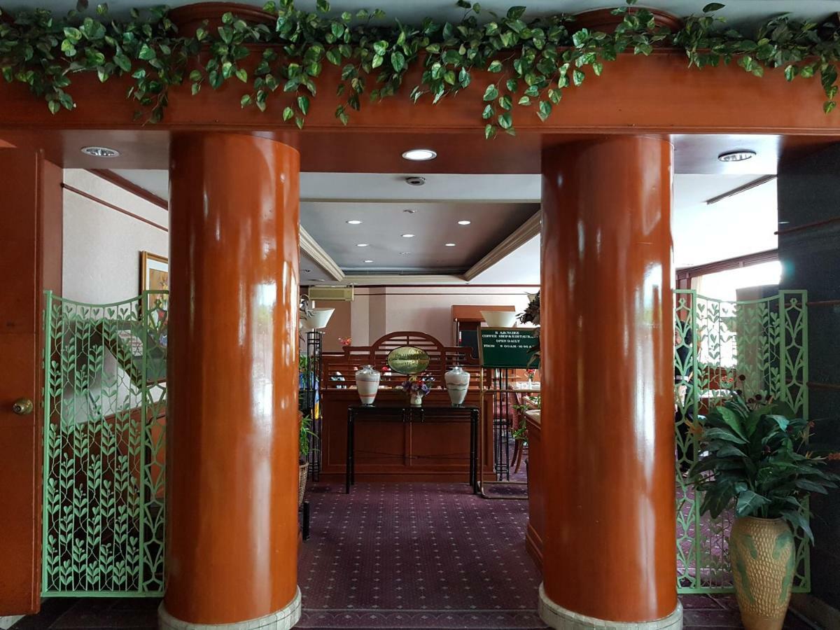 בנגקוק The Park Hotel Sukhumvit 7 מראה חיצוני תמונה